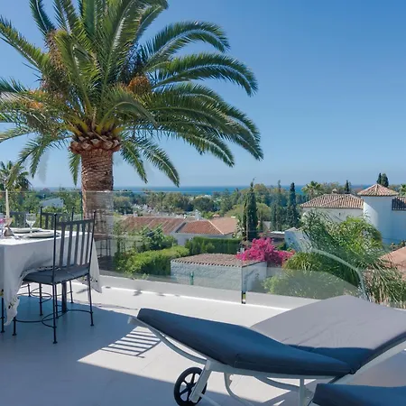 Near In With Heated Pool Villa *