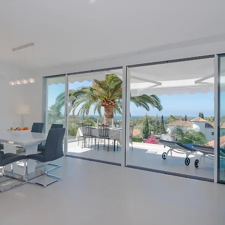 Near In With Heated Pool * Marbella